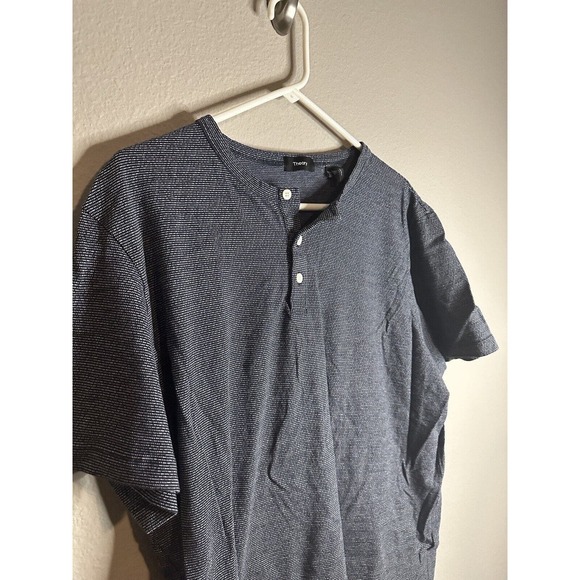 Theory Gaskell Henley T-shirt Mens Size XXL Blue Stripes Short Sleeve - Picture 3 of 5